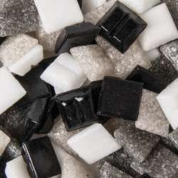 Joy - Pietre per mosaico, 10 x 10 x 4 mm - 200g, Mix nero e bianco